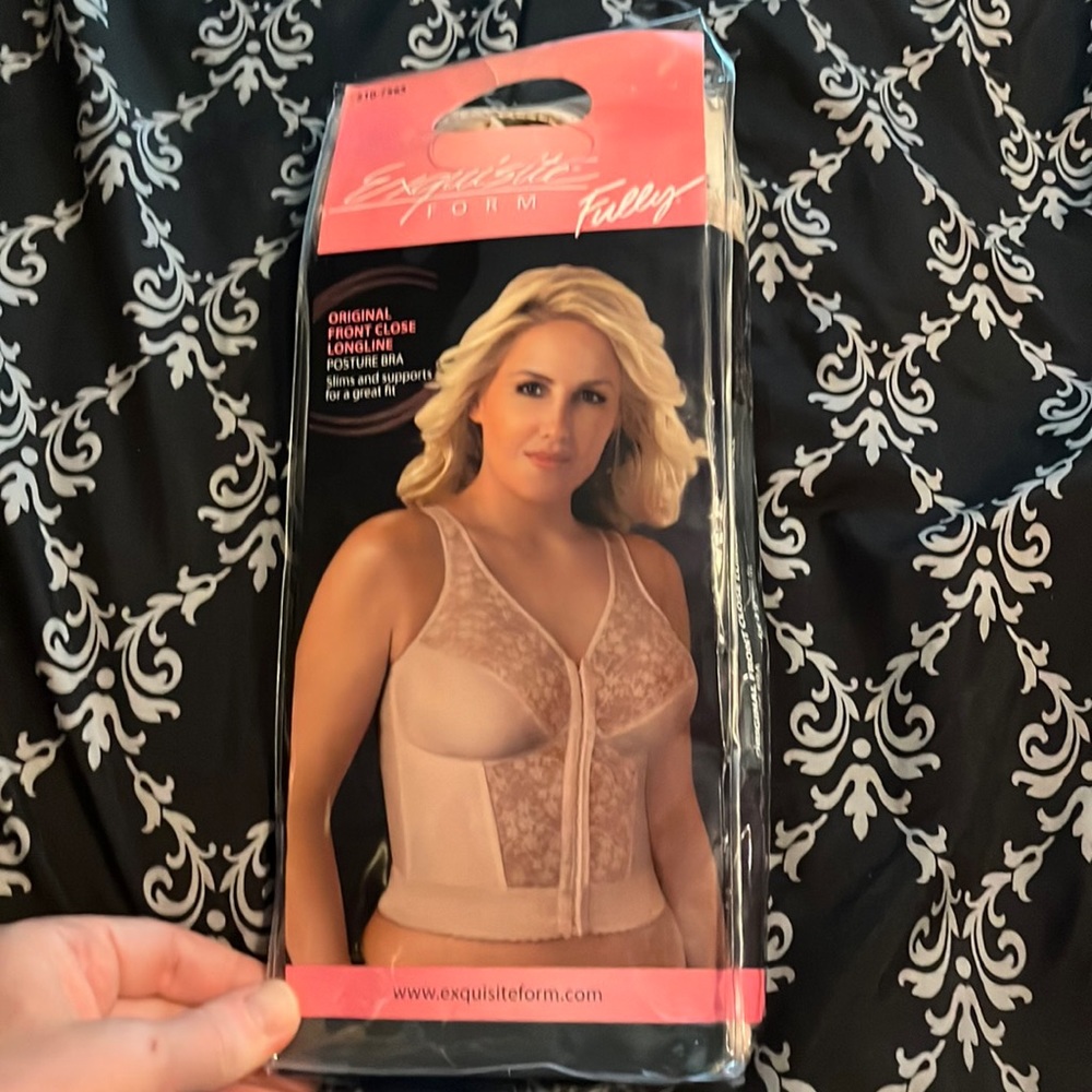 Nude posture bra